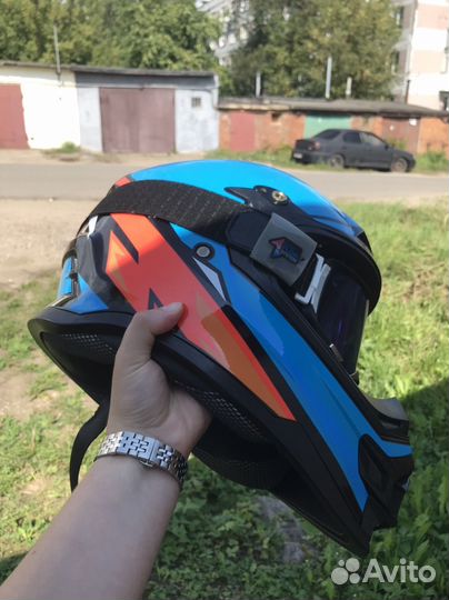 Шлем