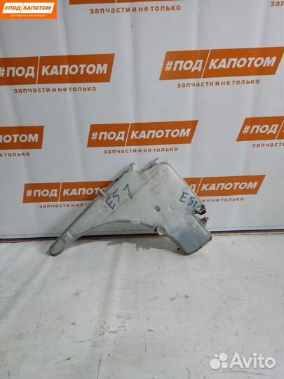 Бачок омывателя передний BMW 3 E90 2007 712423114