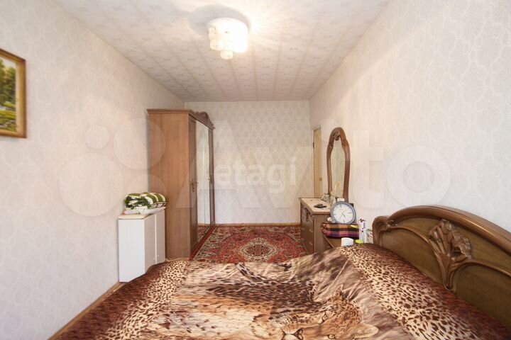 Дом 217 м² на участке 12,3 сот.