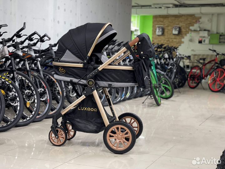 Коляска Luxmom