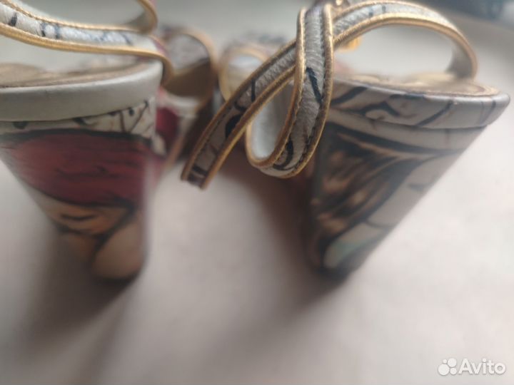 Босоножки prada 35р