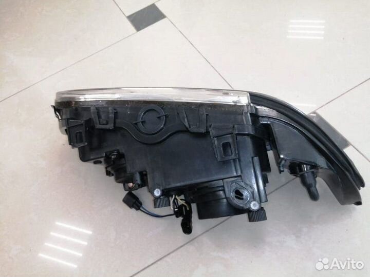 Правая фара Bmw 5 E39