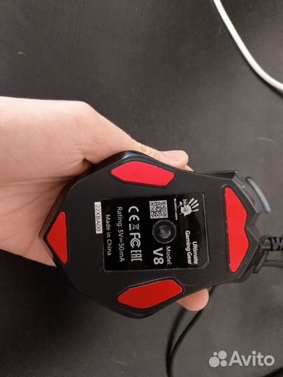 Игровая мышка bloody v8