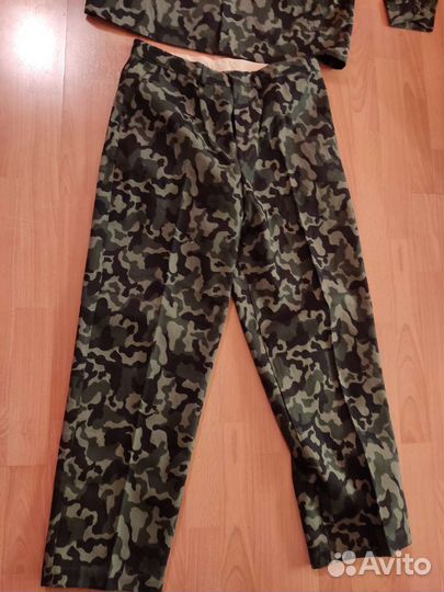 Защитный костюм