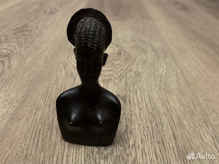 Египетская статуэтка