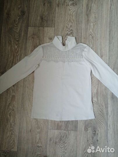 Школьные блузки 134-140