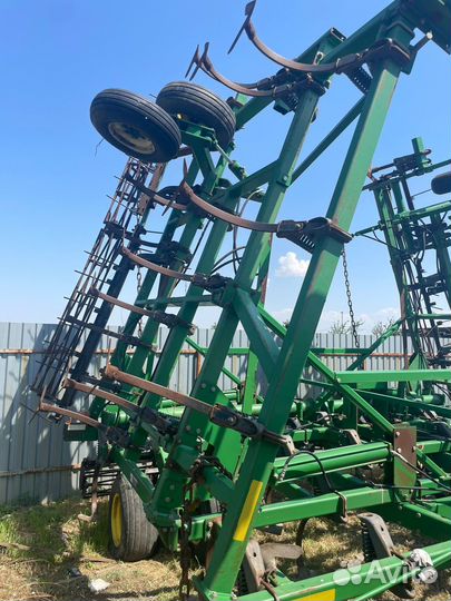 Культиватор John Deere Культиватор 2410, 2010