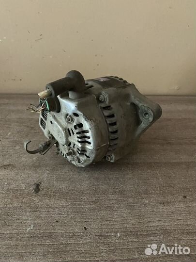 Генератор Honda Civic EK3 D15B HR-V D16W Logo D13