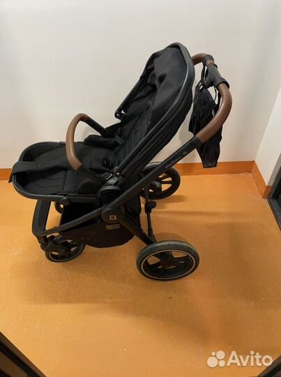 Коляска 3 в 1 Moon Resea S + зимние конверты
