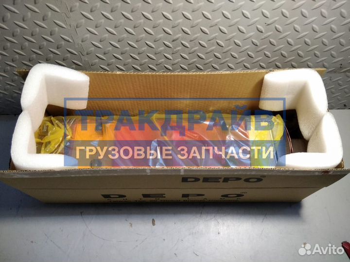 Фонарь Скания 4 серия левый 7711902LWE