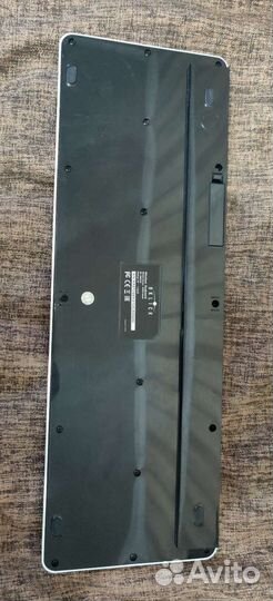 Клавиатура плюс мышь беспроводная почти новая