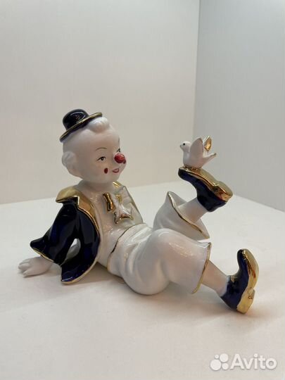 Статуэтка фарфор клоун