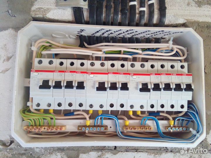 Электрик / Электромонтажные работы