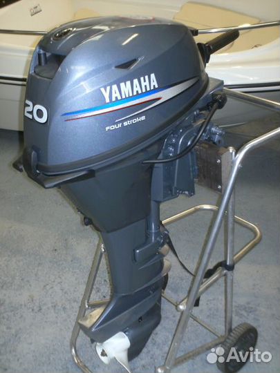 Плм Yamaha F20В витринный