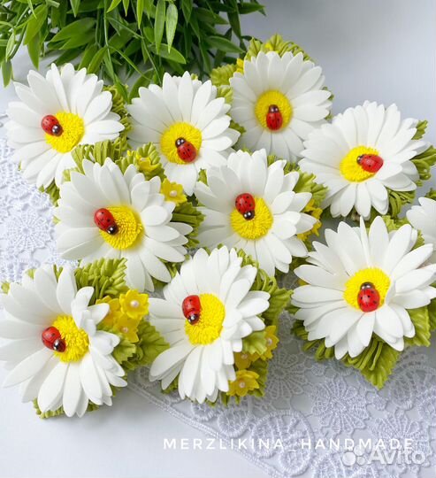 Резиночки и ободки с ромашками