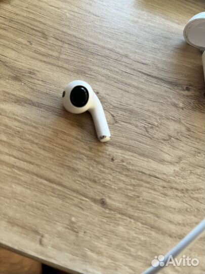 Беспроводной левый/правый наушник airpods PRO