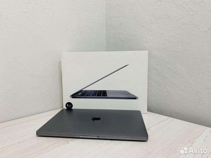 MacBook Pro 13.3 2019 8/256Gb Touch Bar Магазин