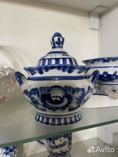 Посуда гжель