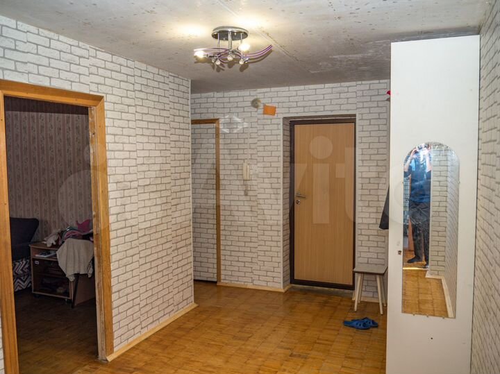 3-к. квартира, 87 м², 2/9 эт.