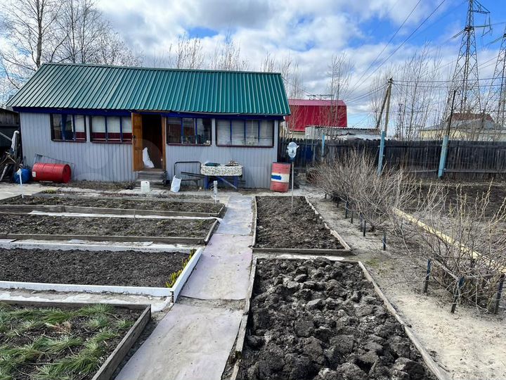 Дача 25 м² на участке 5 сот.