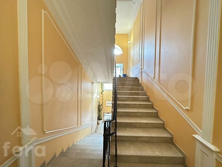 Продам здание, 967 м²