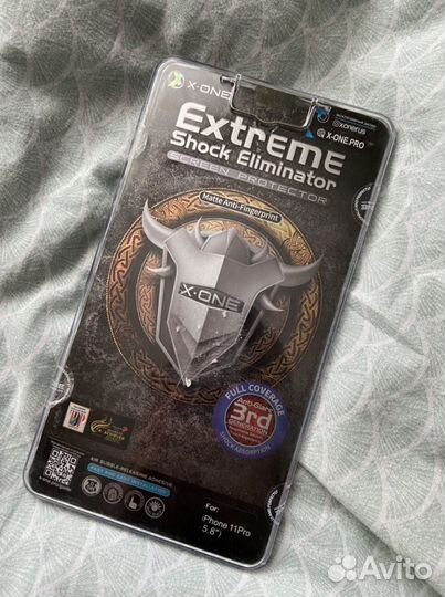 Пленка на iPhone 11 Pro