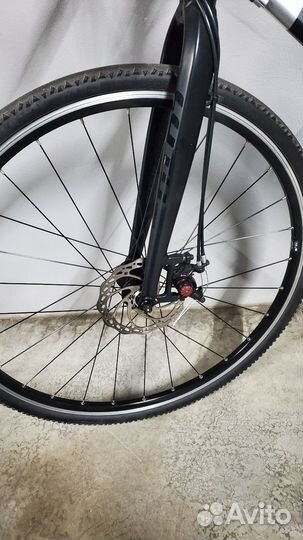 Шоссейный велосипед B'Twin Triban 100