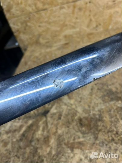 Молдинг капота Ford Focus 2 2010