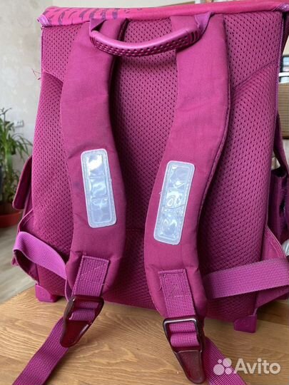 Школьный ранец