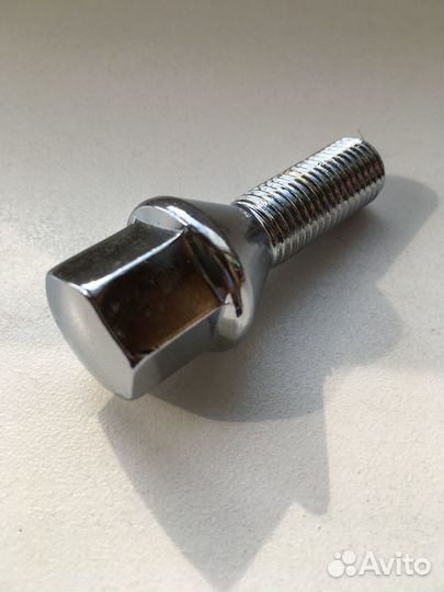 Болты колесные м12х1,5. Хромированные