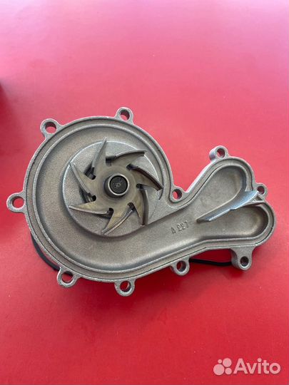 Помпа Audi A4/A5/A6/A7/A8/Q7, Porsche Cayenne