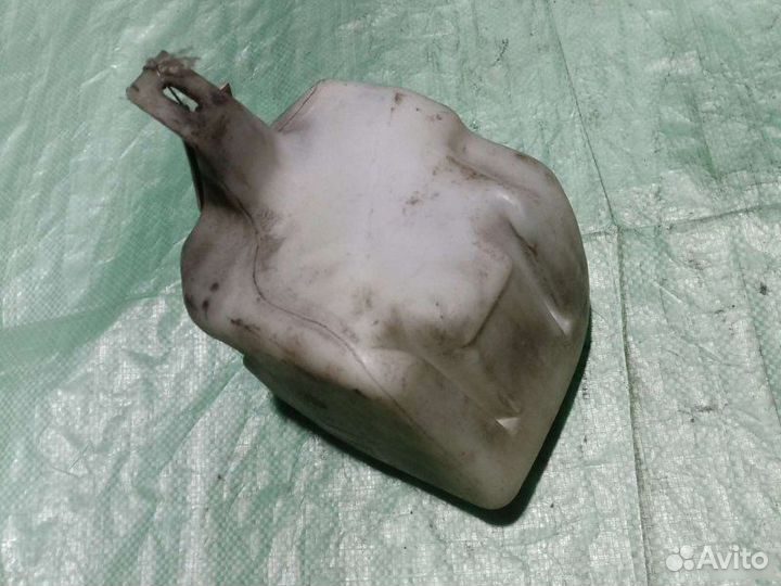 Бачок омывателя лобового стекла Opel Vectra A