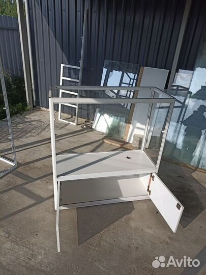 Стеклянные полки бу