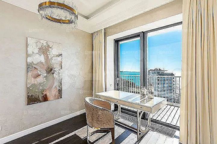 2-к. квартира, 72 м², 8/20 эт.