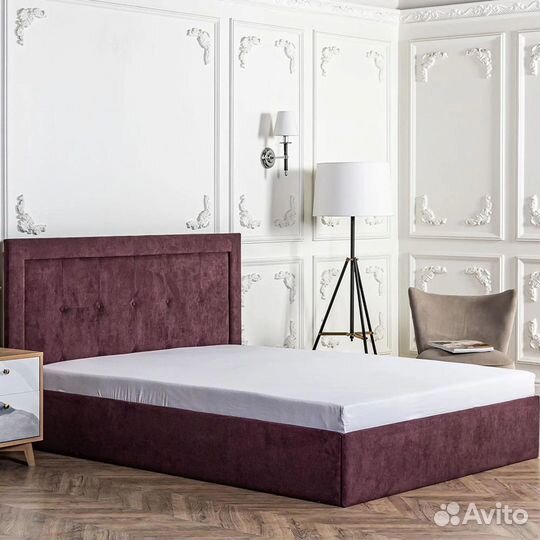 Мягкая кровать