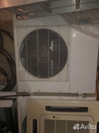 Потолочный кондиционер 48 б.у
