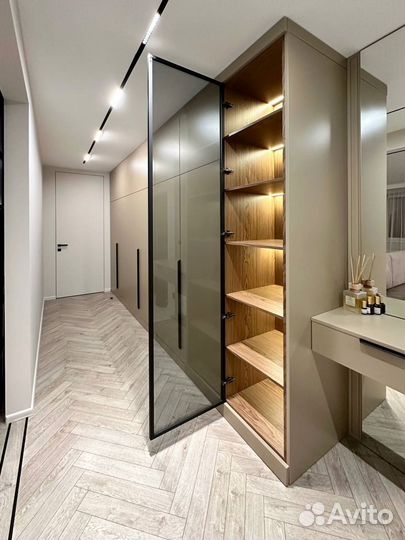 Шкаф распашной на заказ