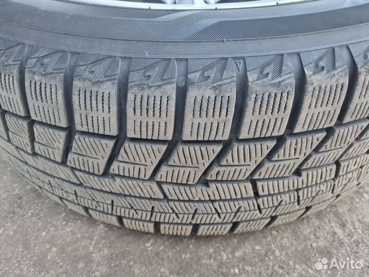 Yokohama Ice Guard IG60 215/55 R17 94Q