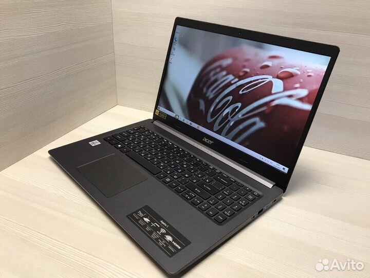 Тонкий мощный ноутубк на Core i3-1005g1/ssd m2