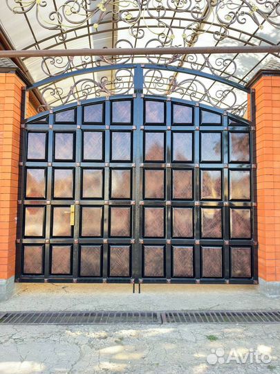 Ворота кованые