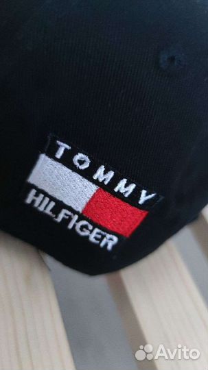 Бейсболка новая