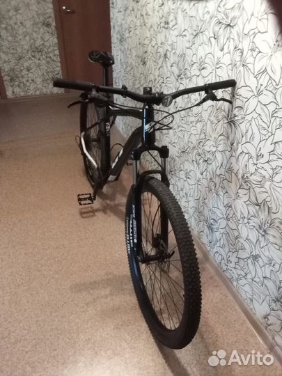 Велосипед GT avalanche comp