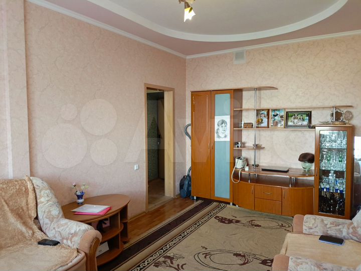 2-к. квартира, 45 м², 1/9 эт.