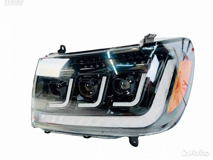 Фары Toyota Land Cruiser 100 стиль 300 Z3207