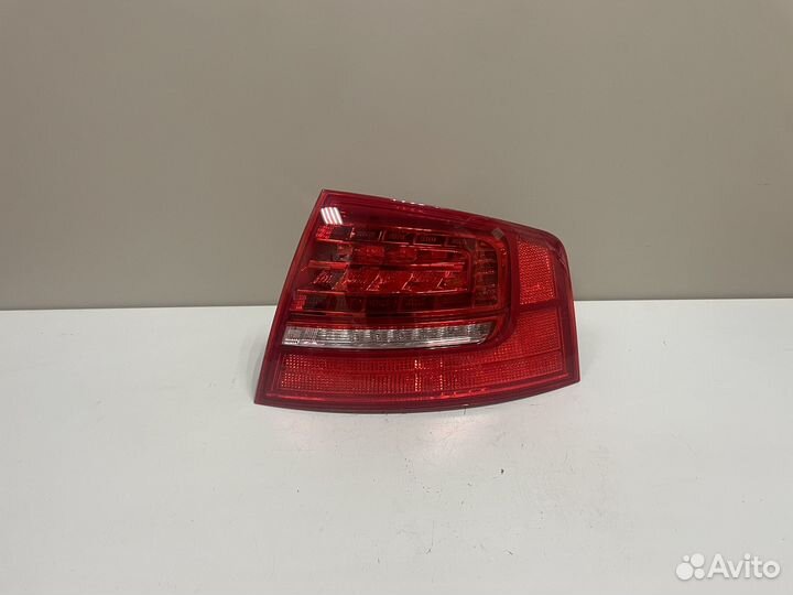 Фонарь правый в крыло Audi A8 4E D3 Ауди А8 4Е Д3