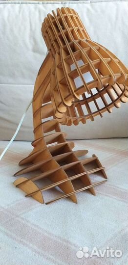 Лампа настольная