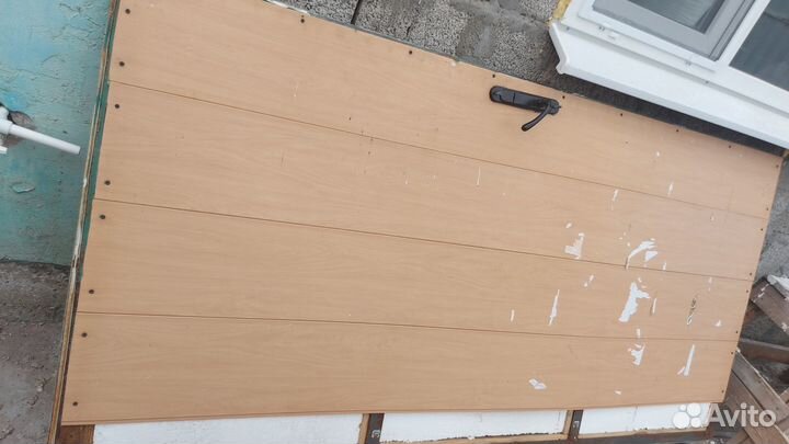 Дверь входная металлическая уличная