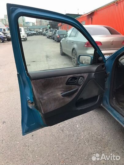 Дверь передняя левая Ford Mondeo 1