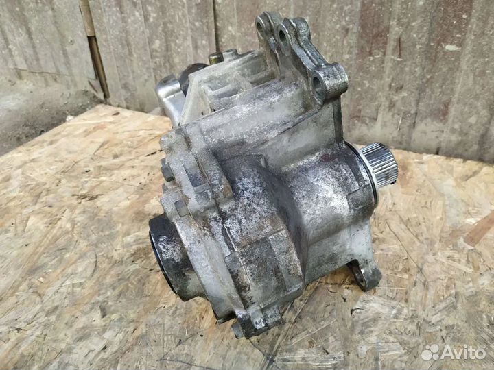 Передняя раздатка citroen c-crosser peugeot 4007