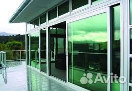 Тонировка окон офисов стекол перегородок